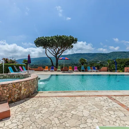 Holiday home Il Melograno-8 By Interhome *