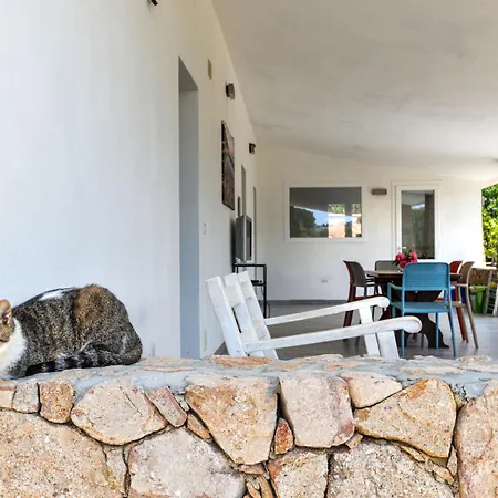 Holiday home Il Melograno-8 By Interhome